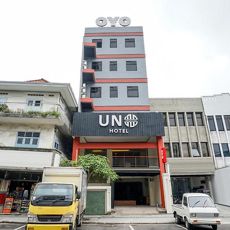 Hotel O Genteng Near Genteng Market Formerly Uno Hotel Surabaya Eksteriør billede