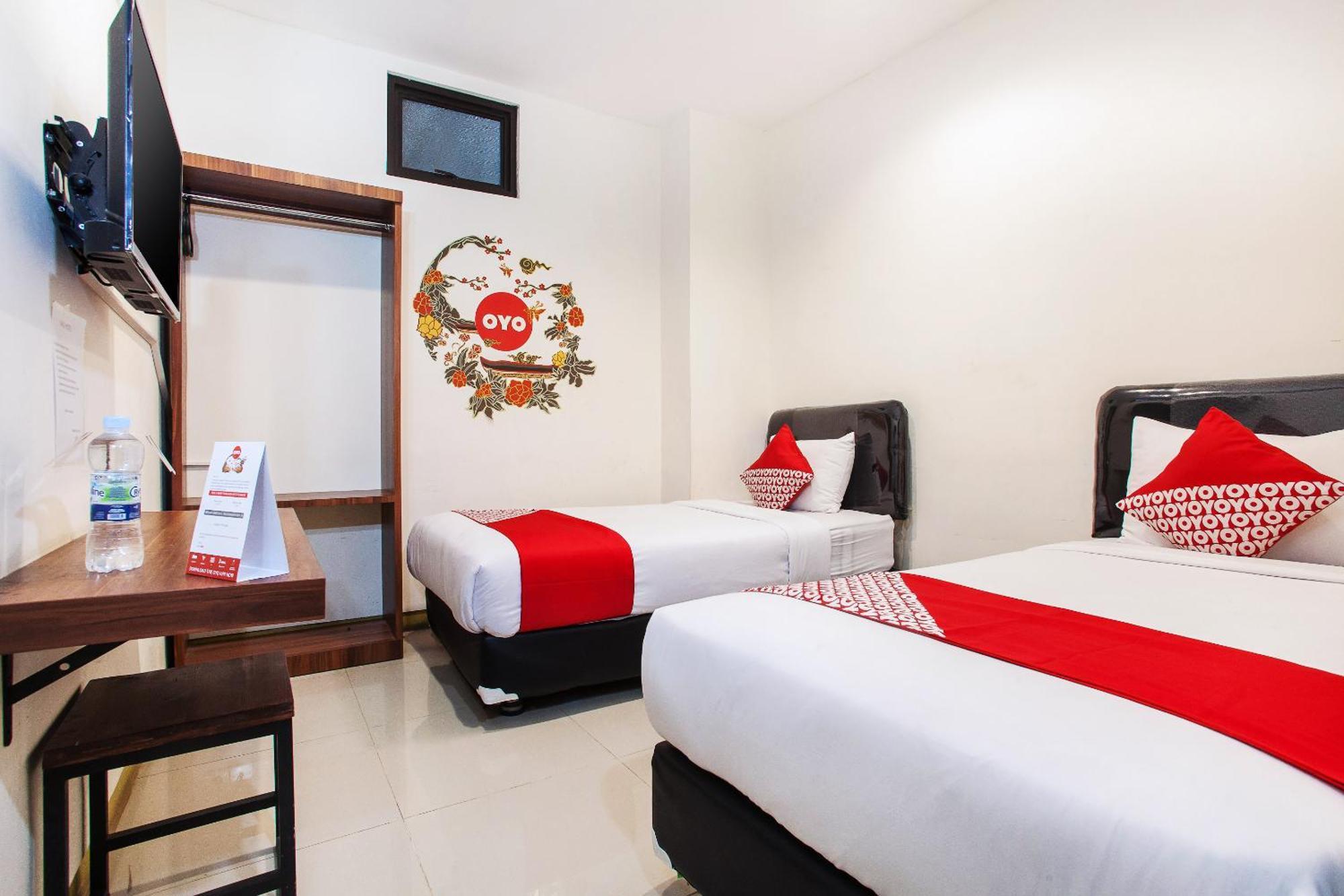 Hotel O Genteng Near Genteng Market Formerly Uno Hotel Surabaya Eksteriør billede